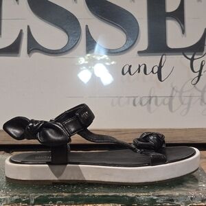 Michael Kors Phoebe Bow Sandal Black Wmn Sz 7